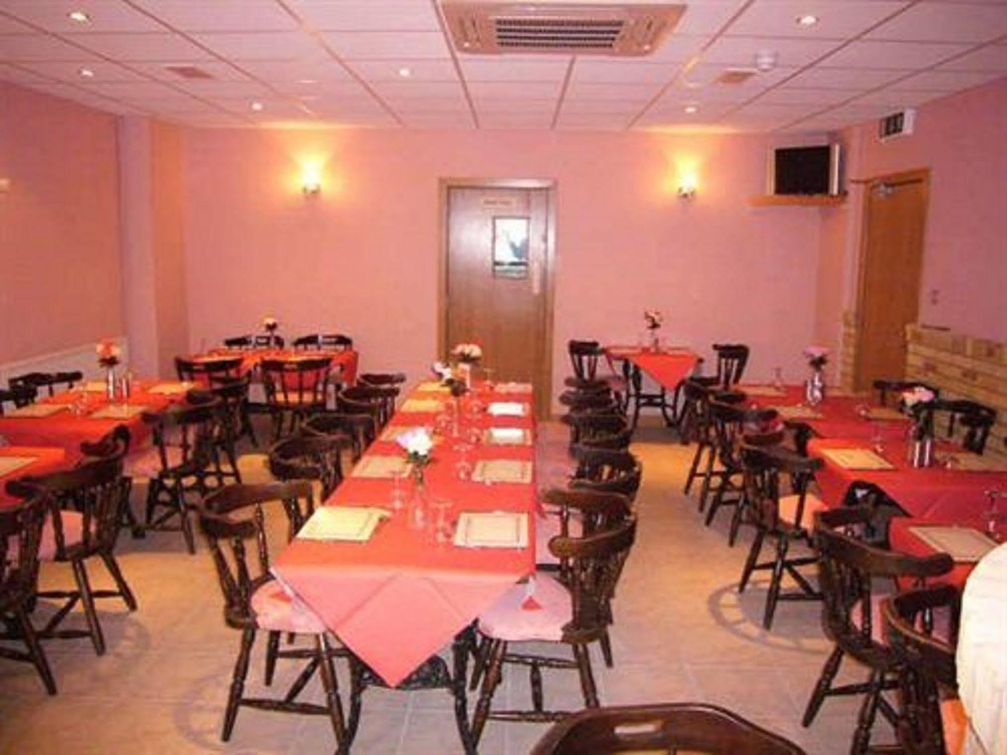 Rosemount Hotel Heathrow Hounslow Buitenkant foto