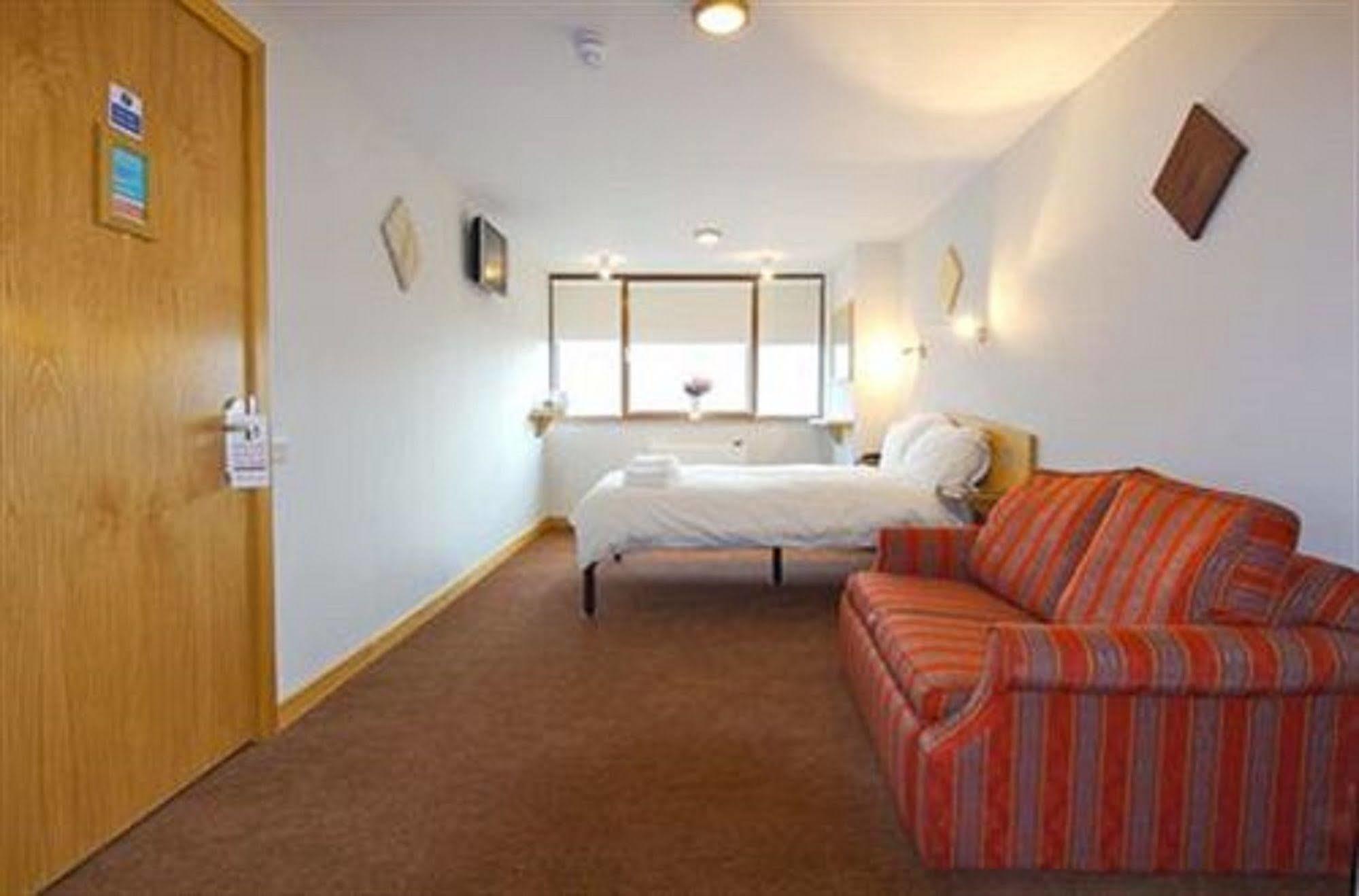 Rosemount Hotel Heathrow Hounslow Kamer foto